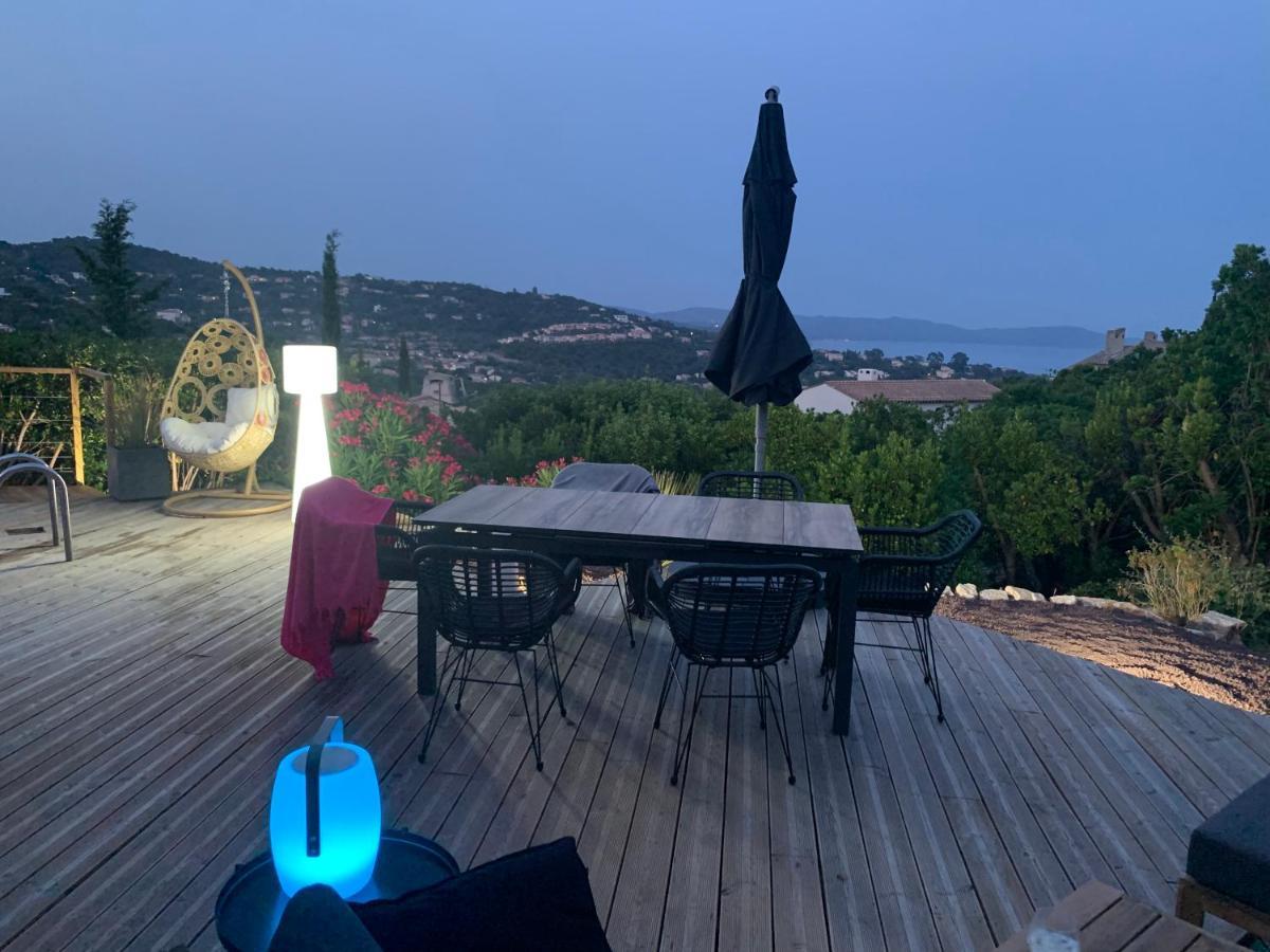 Villa Perla Saint-Tropez Cavalaire Sur Mer, 3-5 Chambres, Vue Mer, Piscine Chauffee Avril A Octobre Bagian luar foto